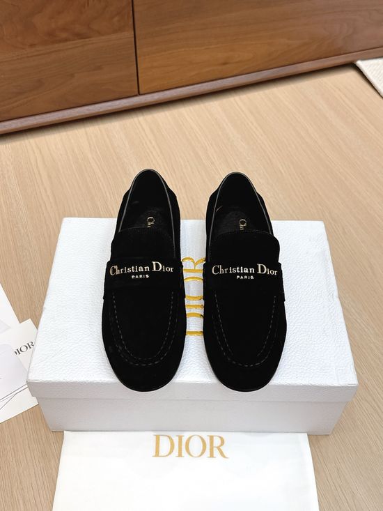 Christian Dior Round Toe Flat Loafers, Exquisite and Elegant