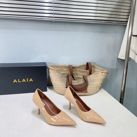 Alaia Heart Decor Pointed Toe Stiletto High Heel Pumps
