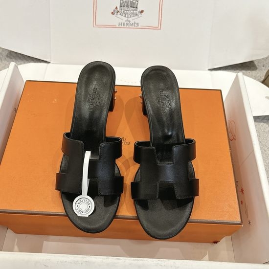 Hermes Cowhide Upper Slide Sandals Soft Sole Daily Wear Shoes
