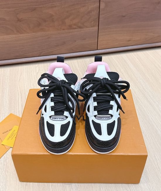 Louis Vuitton LV Minimalist Comfortable Lightweight Fashion Casual Sports Sneakers