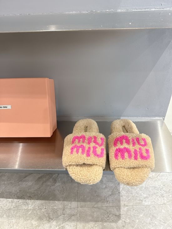 Miu Miu Genuine Wool Flat Slippers with Cozy Design