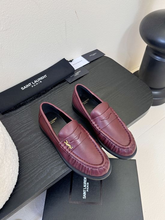 Yves Saint Laurent Premium Leather Upper Classic Loafer Comfortable All-match Shoes