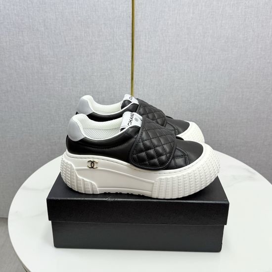 Chanel Embroidered Casual Versatile Comfortable Athletic Sneakers