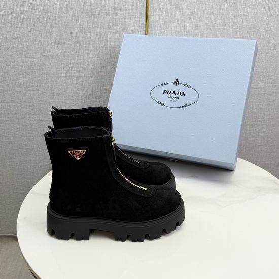 Prada Premium Leather Upper Comfortable Fashion Casual Shoes Durable Sole