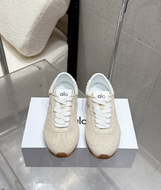 Alo Low-top Retro Casual Sneakers Soft Comfortable Lightweight Sole