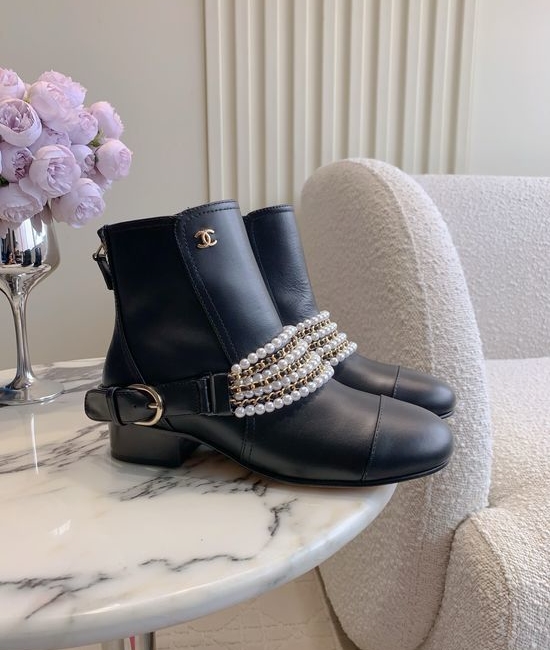 Chanel Classic Pearl Chunky Heel Ankle Boots Sheepskin Upper