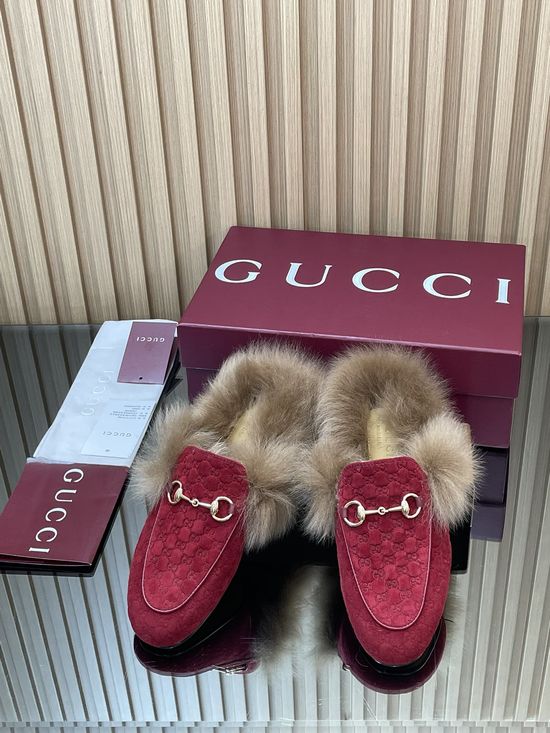 Gucci Embossed Suede Fur Lined Loafer Mules with Horsebit