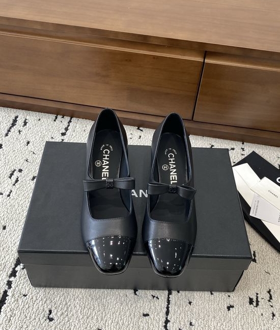 Chanel Elegant Mary Jane Mid-Heel Dress Shoes