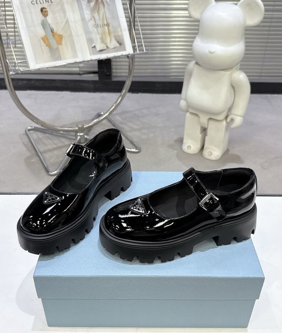 Prada Thick Sole Mary Jane Shoes Lightweight Non Slip