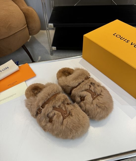 Louis Vuitton LV Curly Lamb Fleece Lined Home Slippers Soft Warm Cozy Non-slip
