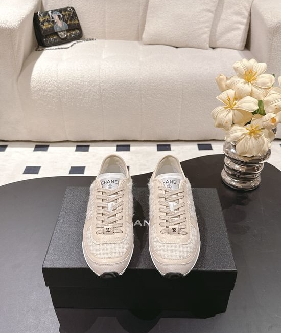 Chanel Classic Black White Comfortable Casual Walking Sneakers