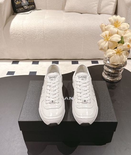 Chanel Classic Black White Comfortable Casual Walking Sneakers