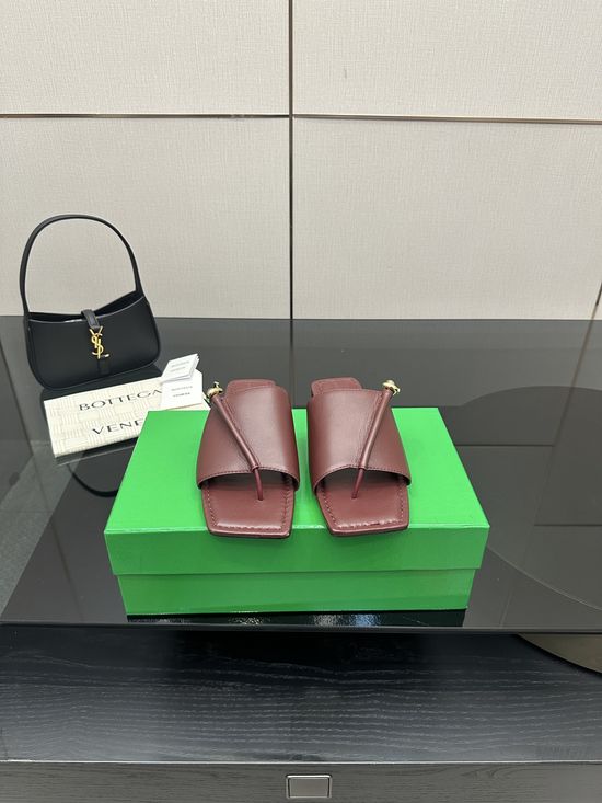 Bottega Veneta Woven Leather Slip On Casual Flat Slide Sandals