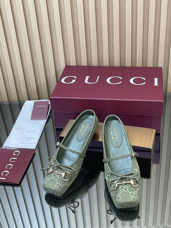 Gucci Embossed Fabric Square Toe Mule Slippers Leather Lining