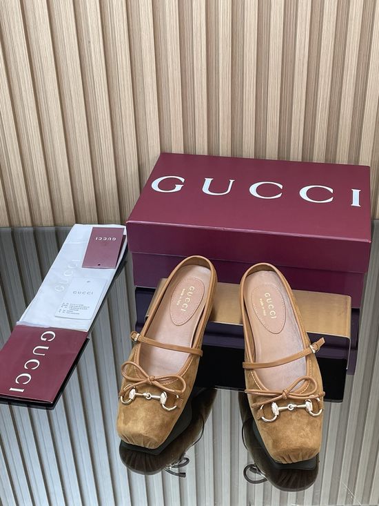 Gucci Embossed Fabric Square Toe Mule Slippers Leather Lining