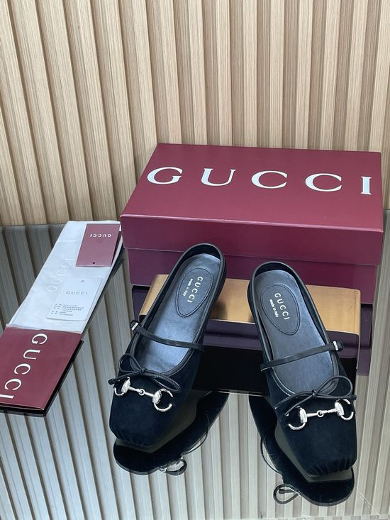 Gucci Embossed Fabric Square Toe Mule Slippers Leather Lining
