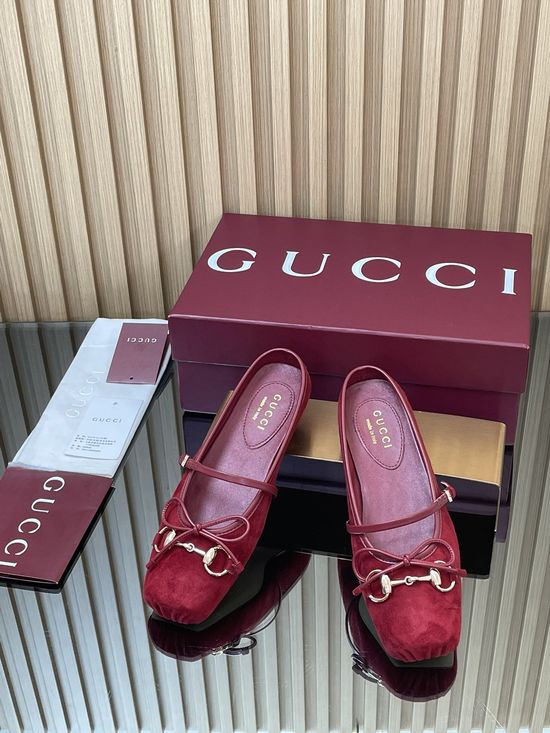 Gucci Embossed Fabric Square Toe Mule Slippers Leather Lining