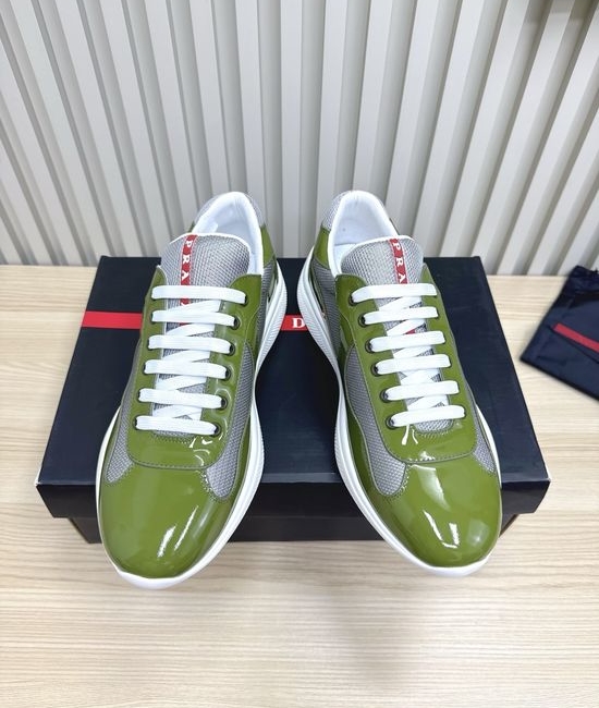 Prada Leather Square Toe Comfortable Non-slip Casual Fashion Sneakers