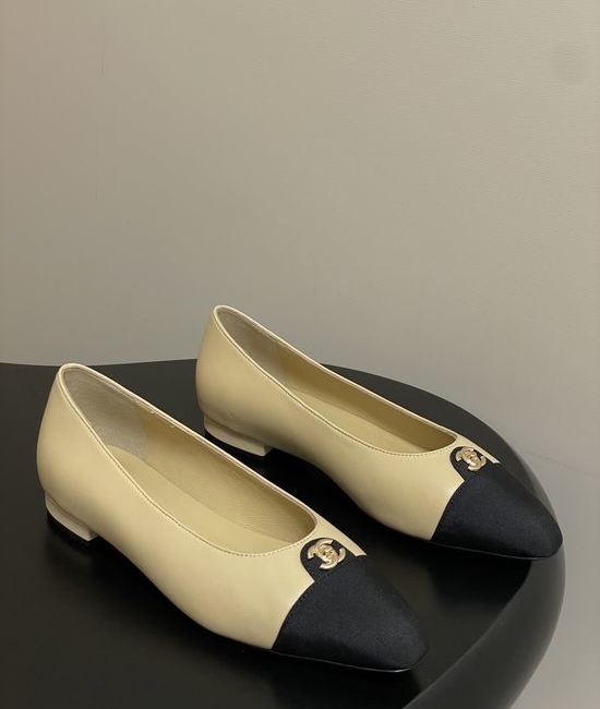 Chanel Classic Colorblock Slingback Sandals with Metal Buckle