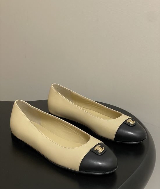 Chanel Classic Colorblock Slingback Sandals with Metal Buckle