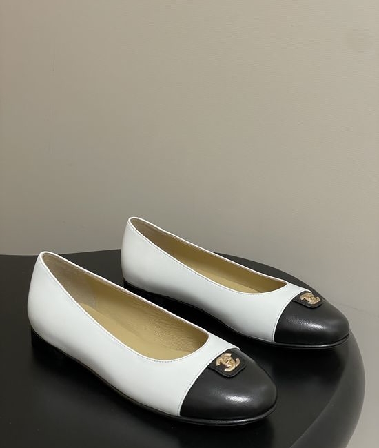 Chanel Classic Colorblock Slingback Sandals with Metal Buckle