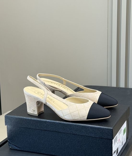 Chanel Suede Quilted Upper Low-top Shoes with Leather Sole