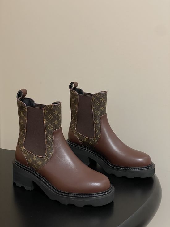Louis Vuitton Colorblock Platform Chelsea Ankle Boots with Elastic Panels