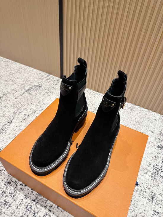 Louis Vuitton Classic Printed Ankle Boots Easy Slip-on Comfortable Elevated