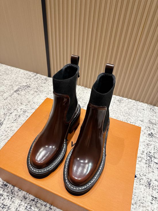 Louis Vuitton Classic Printed Ankle Boots Easy Slip-on Comfortable Elevated