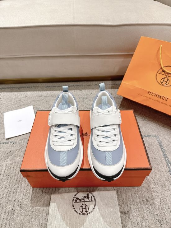 Hermes Comfortable Velcro Cushioned Casual Sports Sneakers