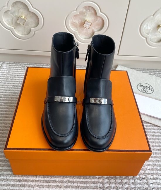 Hermes Elegant Ankle Boots With Decorative Buckle Detail