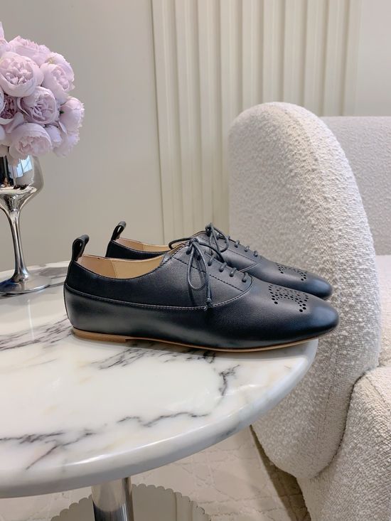 Celine Lace Up Flat Leather Shoes Old Money Style