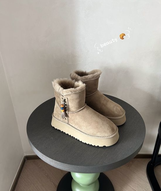 UGG Fringed Beaded Plush Lined Non-slip Warm Winter Boots