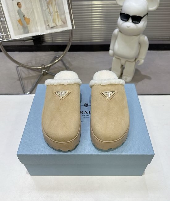 Prada Warm Plush Lined Slippers Lightweight Soft Anti Slip Sole