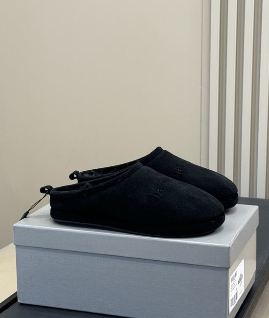 Balenciaga Cozy Shearling Lined Slip On Half Slippers