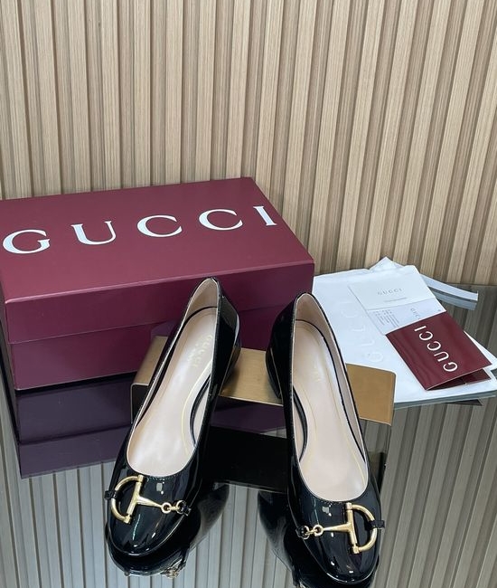 Gucci Patent Leather Buckle Loafer With Leather Sole