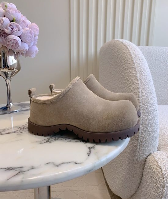 UGG Warm Wool Lined Leather Upper Casual Platform Shoes