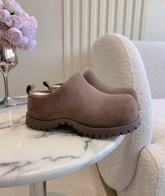 UGG Warm Wool Lined Leather Upper Casual Platform Shoes