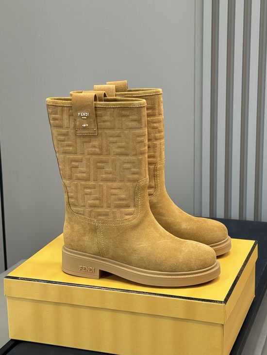 Fendi Suede Knee High Boots Soft Leather Comfortable Elegant