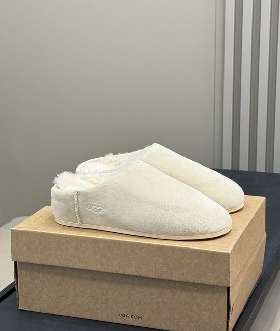 UGG Soft Sheepskin Plush Lined Warm Ankle Boots