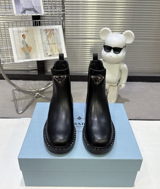 Prada Classic Thick Sole Leather Martin Boots Non-slip Outsole