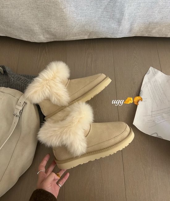 UGG Fuzzy Fluffy Soft Platform Slip On Casual Shoes