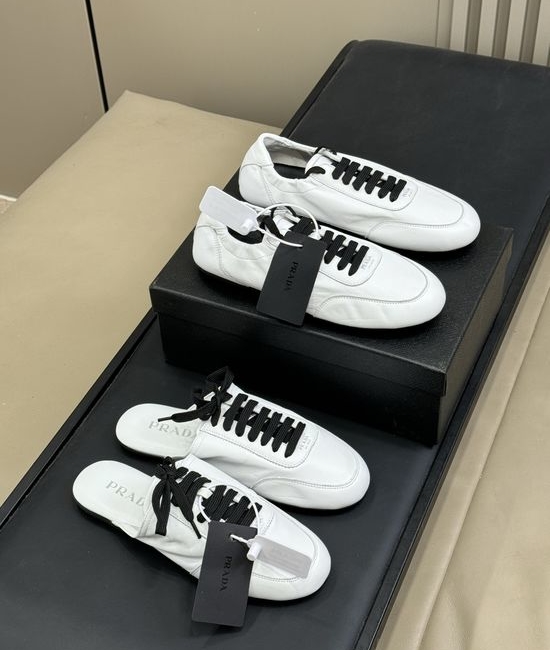 Prada Soft Leather Comfortable Flat Casual Shoes
