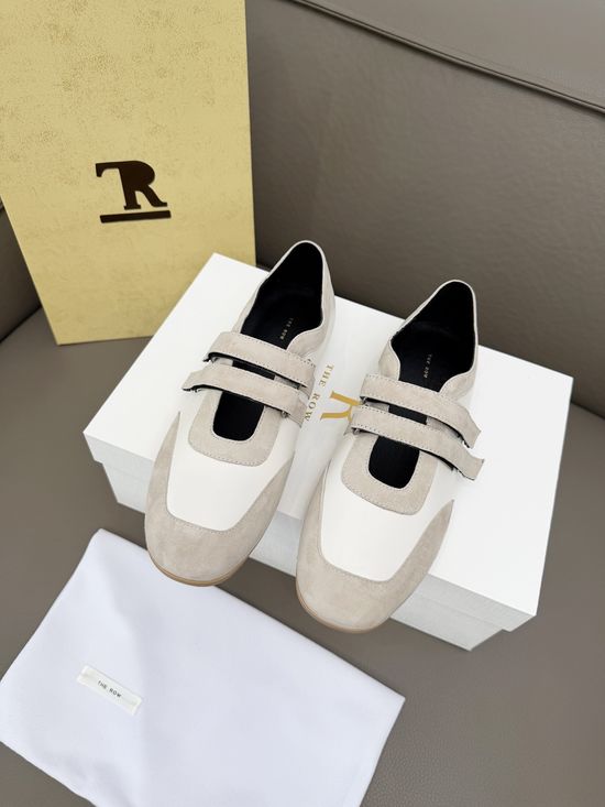 The Row Color Block Hook Loop Low Top Casual Sneakers