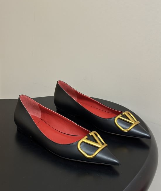Valentino Signature V Logo Elegant High Heel Shoes with Luxury Finish