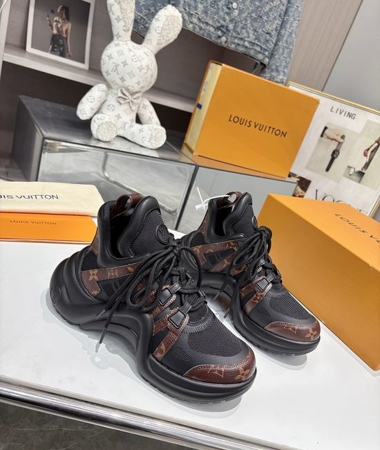 Louis Vuitton LV Gradient Color Wavy Sole Fashion Casual Sneakers