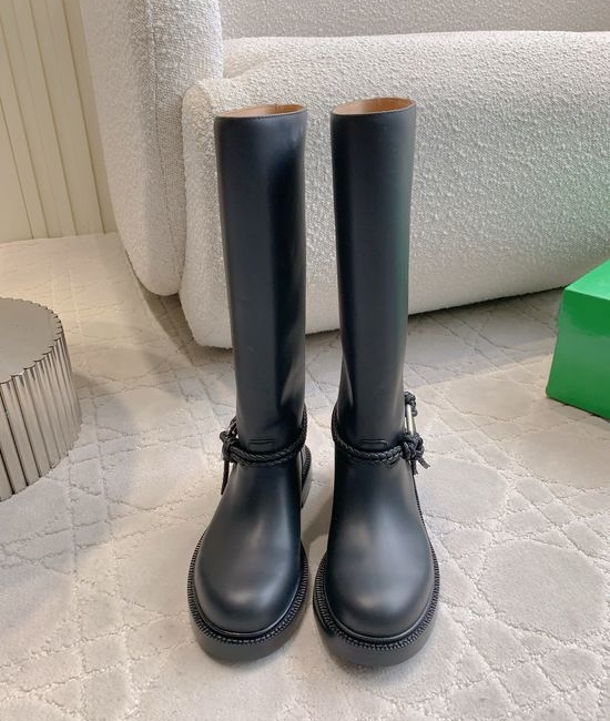 Bottega Veneta BV Knot-Detail Leather Boots with Metallic Accents