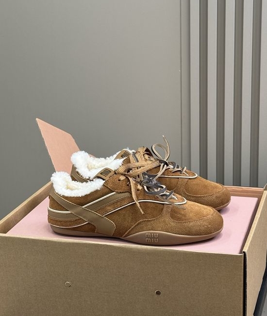 Miu Miu Classic Wool-Lined Derby Shoes