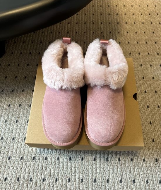 UGG Round Toe Plush Lined Platform Slip On Comfort Shoes