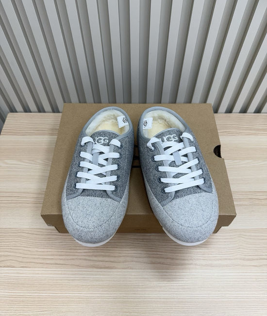 UGG Plush Lined Slip On Warm Comfort Casual Flats